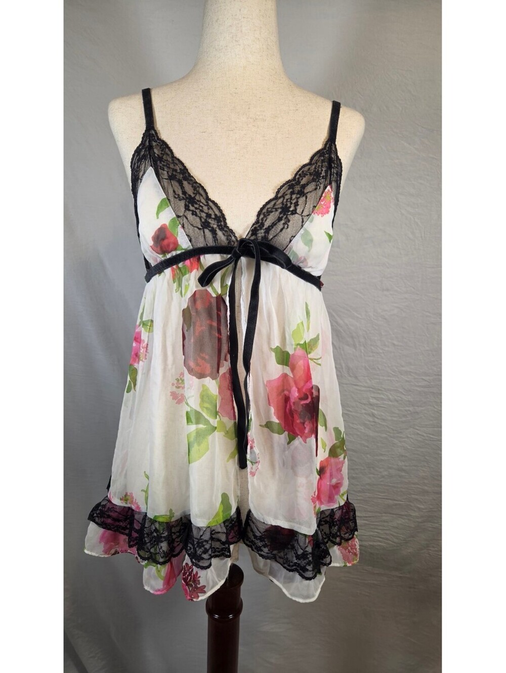 Vintage Victoria's Secrets size medium rose lingerie top/dress size medium